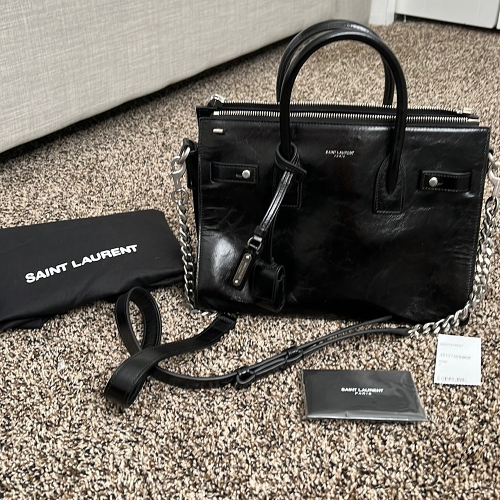 Saint Laurent Baby Sac De Jour Glacé